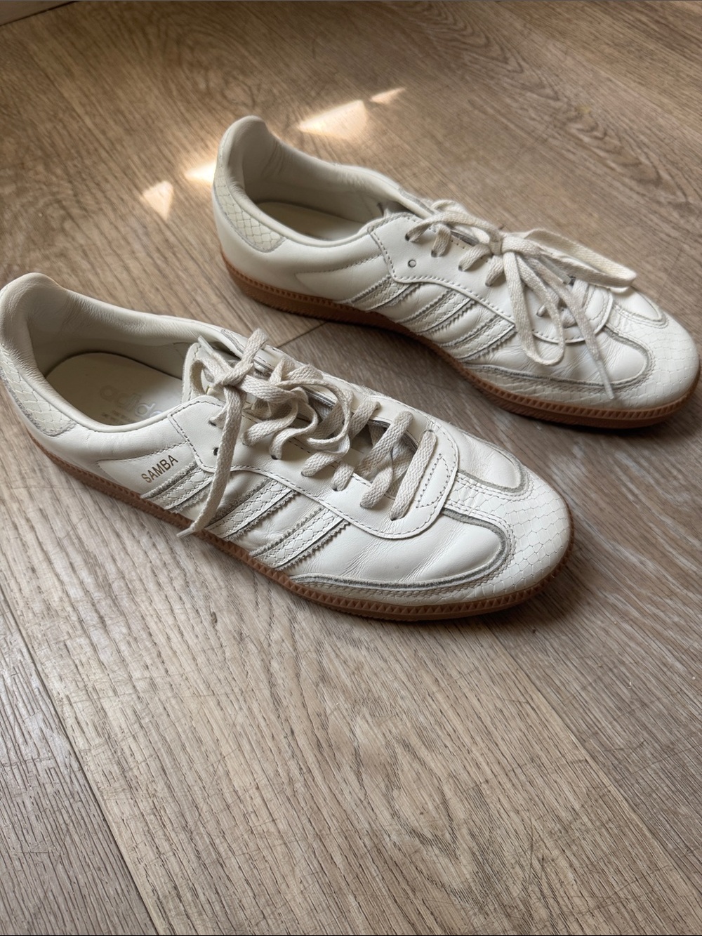 adidas Samba Sneakers - Off-White and Gum